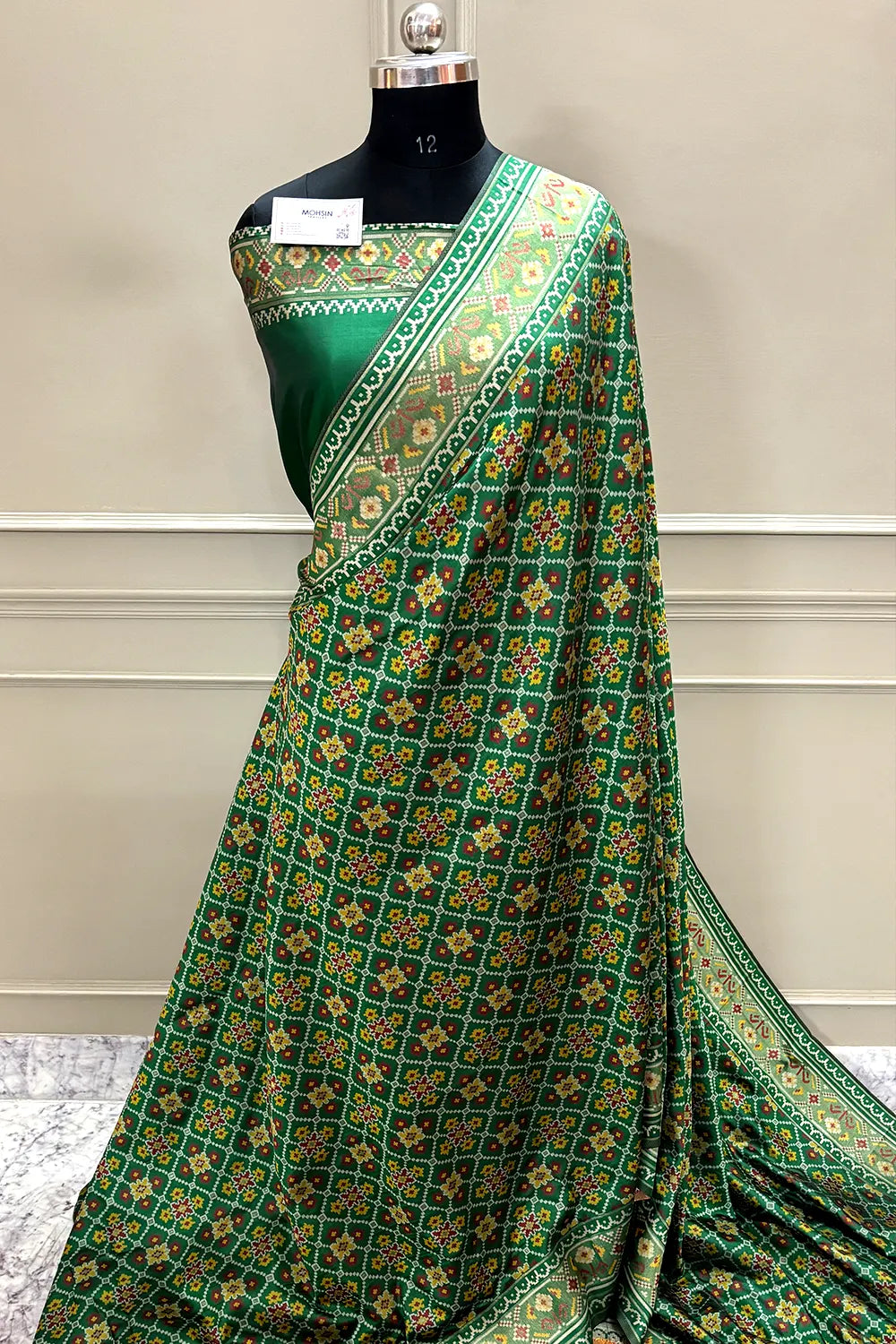 Green Resham Zari Banarasi Silk Saree