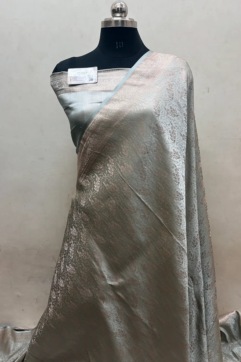 Grey Zari Katan Jamdani Silk Banarasi Saree