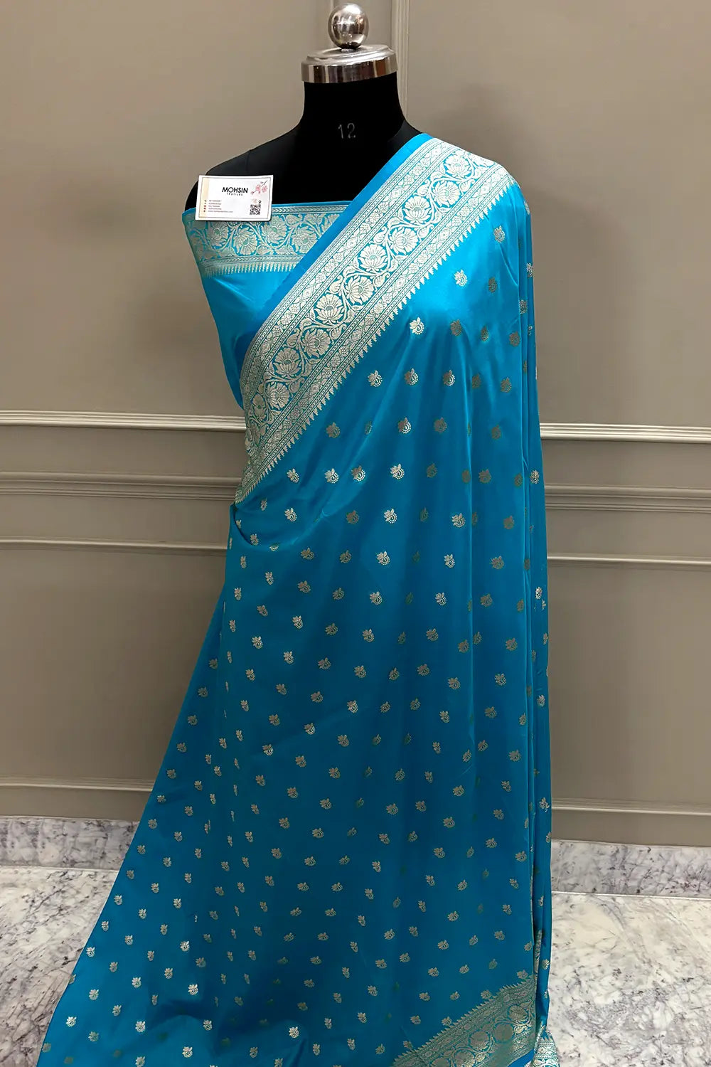 Light Firozi Ghonga Buti Katan Silk Banarasi Saree