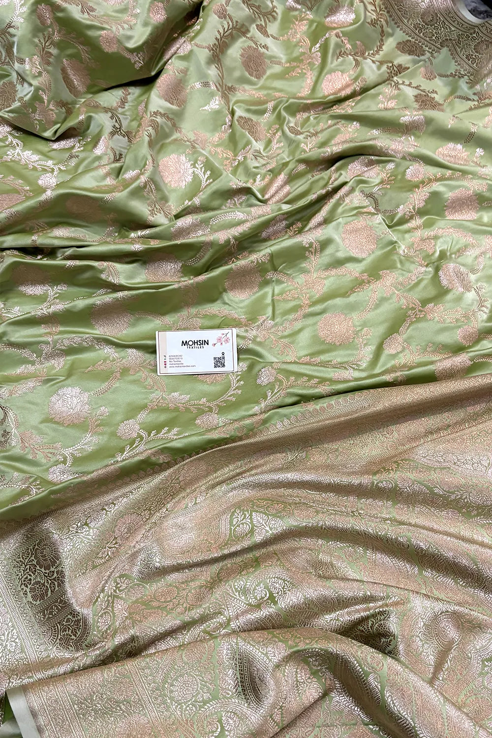 Light Pista Laabela Jaal Katan Silk Banarasi Saree