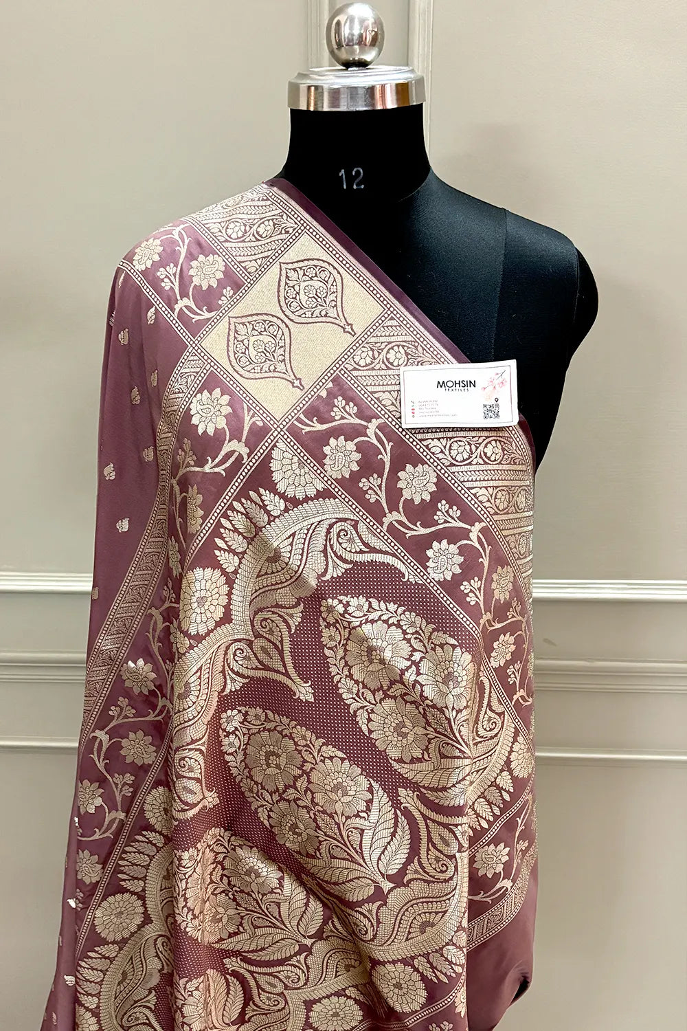 Light Wine Mahinki Buti Katan Silk Banarasi Saree