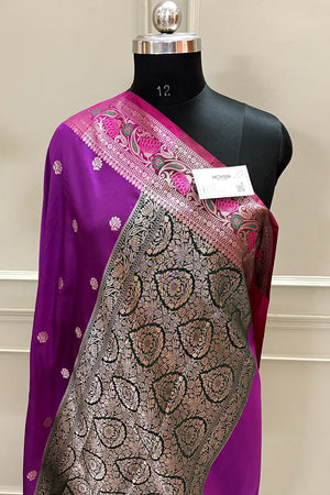 Magenta and Bottle Green Buti Banarasi Silk Saree