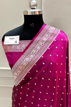 Magenta Chitrani Buti Katan Silk Banarasi Saree