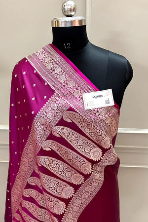 Magenta Chitrani Buti Katan Silk Banarasi Saree