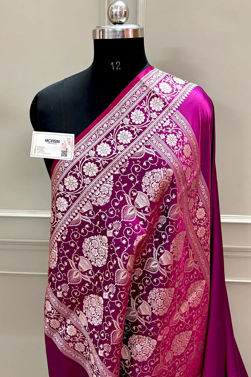 Magenta Plain Zari Border Katan Silk Banarasi Saree