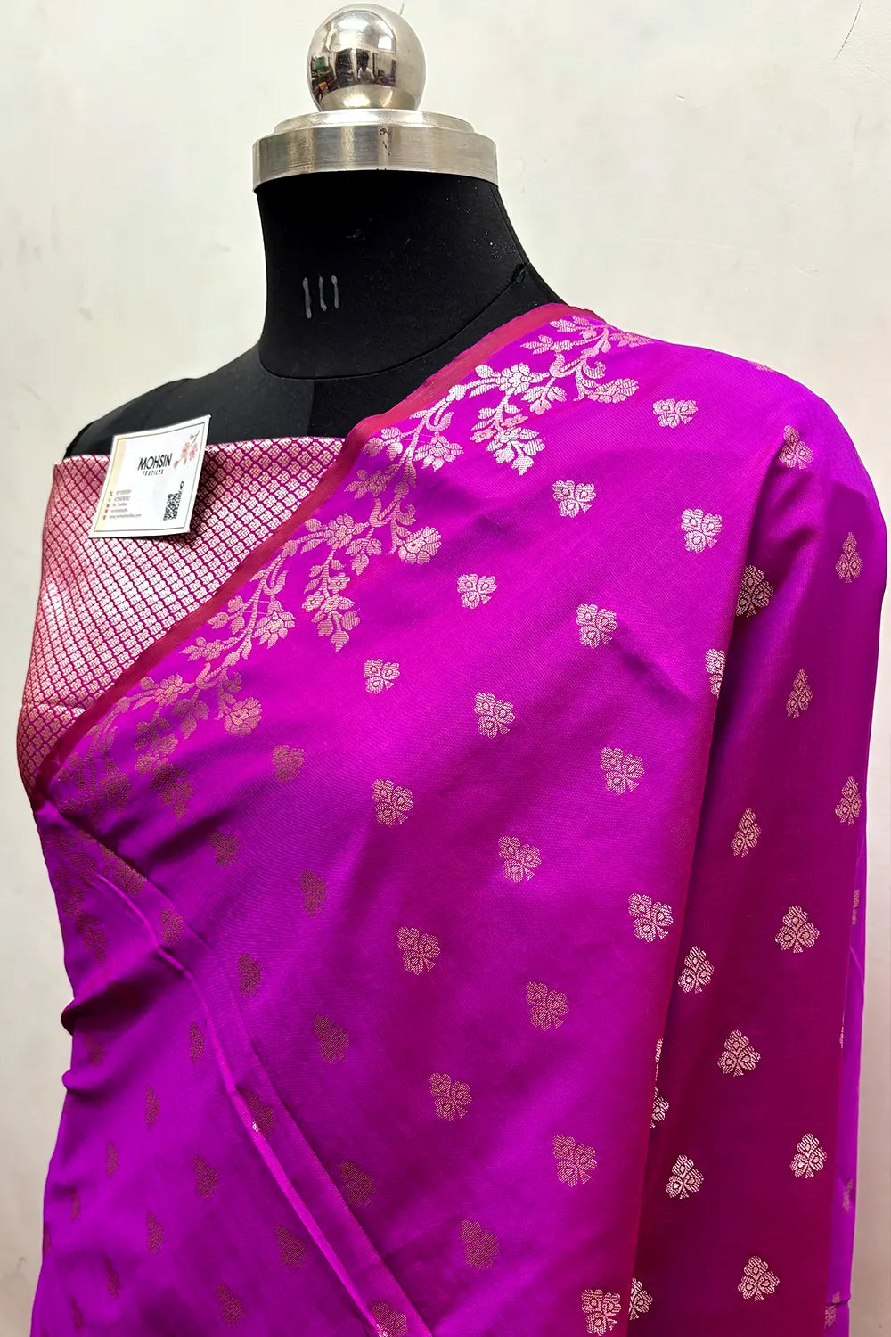 Magenta Semi Katan Silk Banarasi Saree