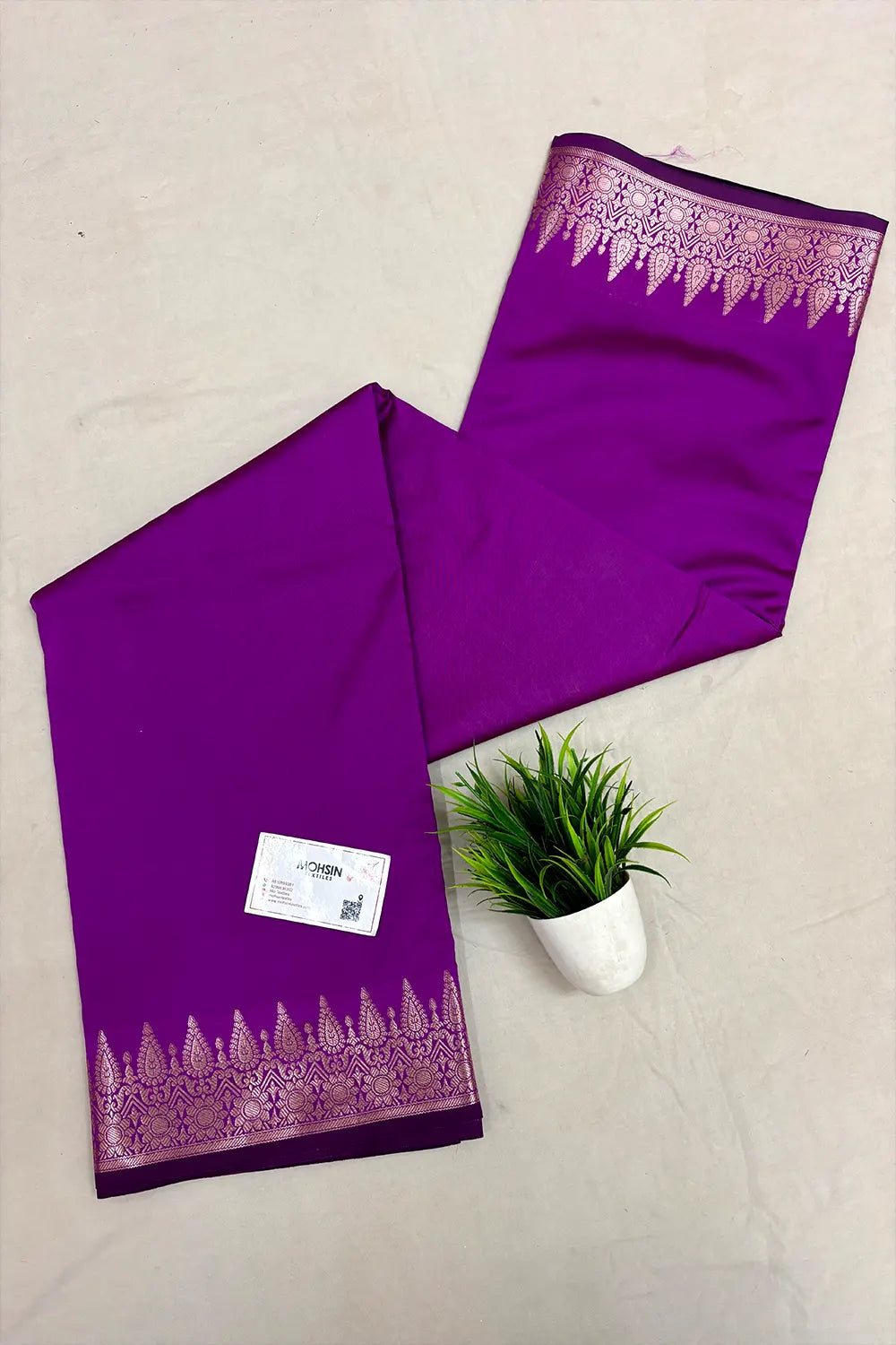 Magenta Semi Katan Silk Banarasi Saree