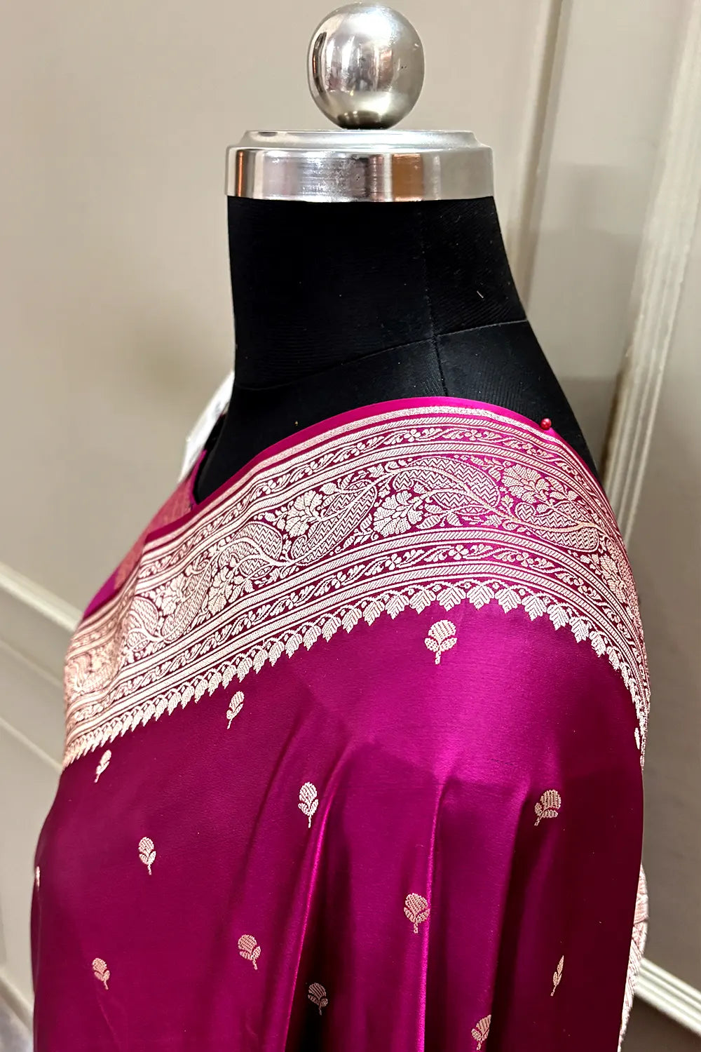 Magenta Zari Katan Mashru Silk Banarasi Saree
