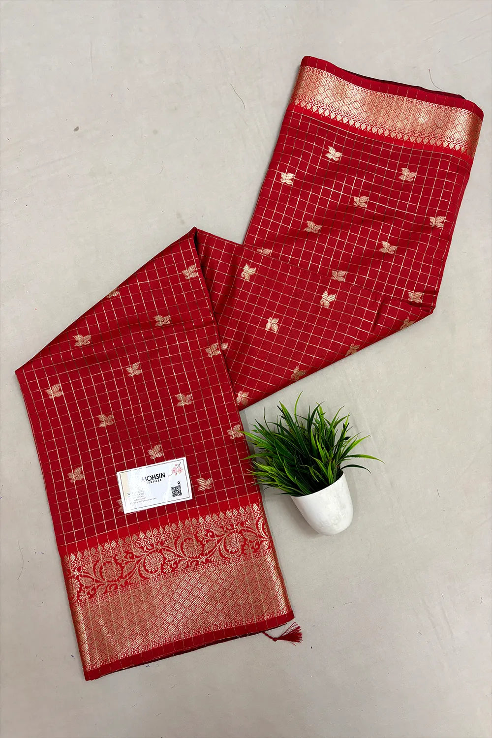 Maroon and Black Zari Semi Katan Silk Banarasi Saree