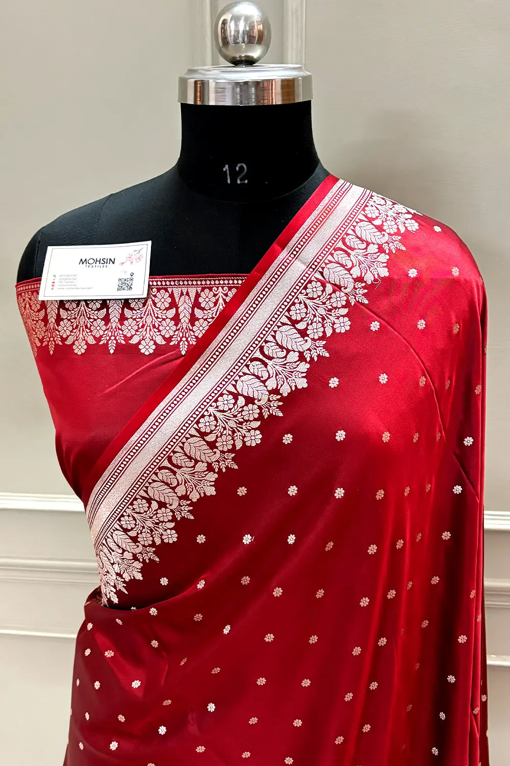 Maroon Hawahawai Buti Katan Silk Banarasi Saree