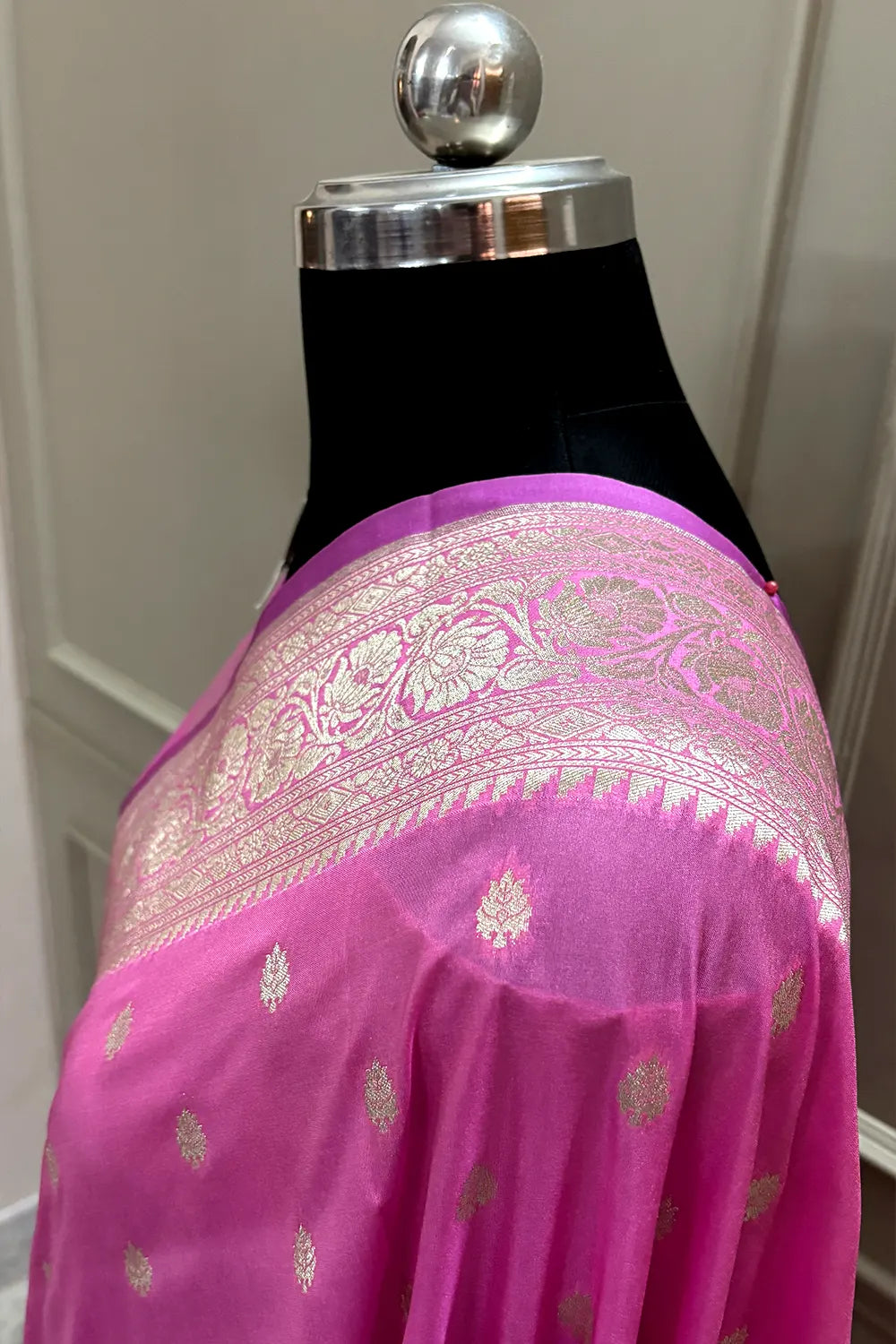 Mauve Rudraksha Buti Katan Silk Banarasi Saree