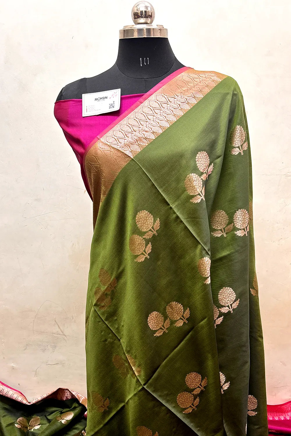 Mehendi and Pink Zari Semi Katan Silk Banarasi Saree