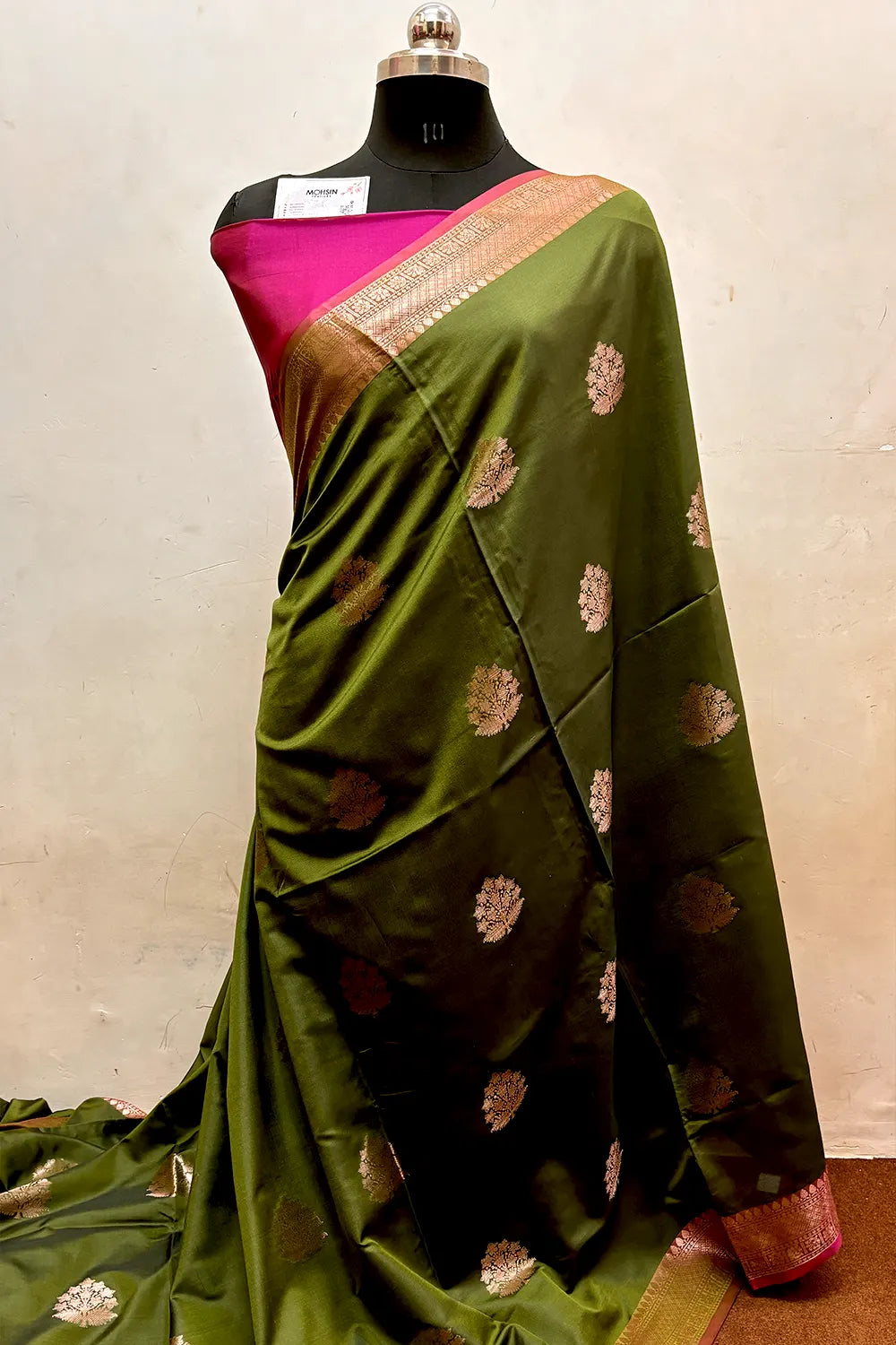 Mehendi and Pink Zari Semi Katan Silk Banarasi Saree