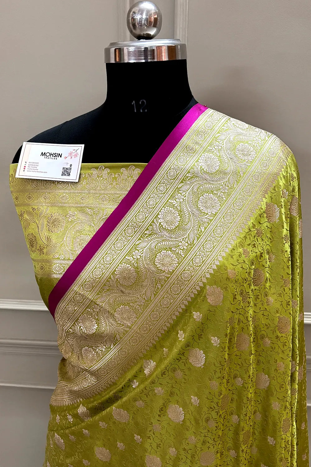 Mehendi Chunni Munni Buti Katan Silk Banarasi Saree