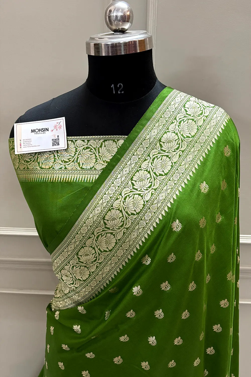 Mehendi Ghonga Buti Katan Silk Banarasi Saree
