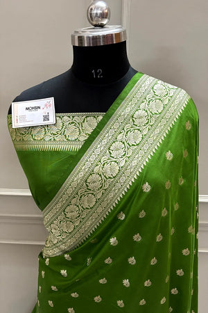 Mehendi Ghonga Buti Katan Silk Banarasi Saree