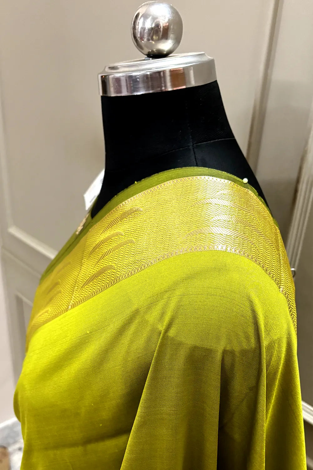 Mehendi Kalyug Plain Satin Silk Banarasi Saree