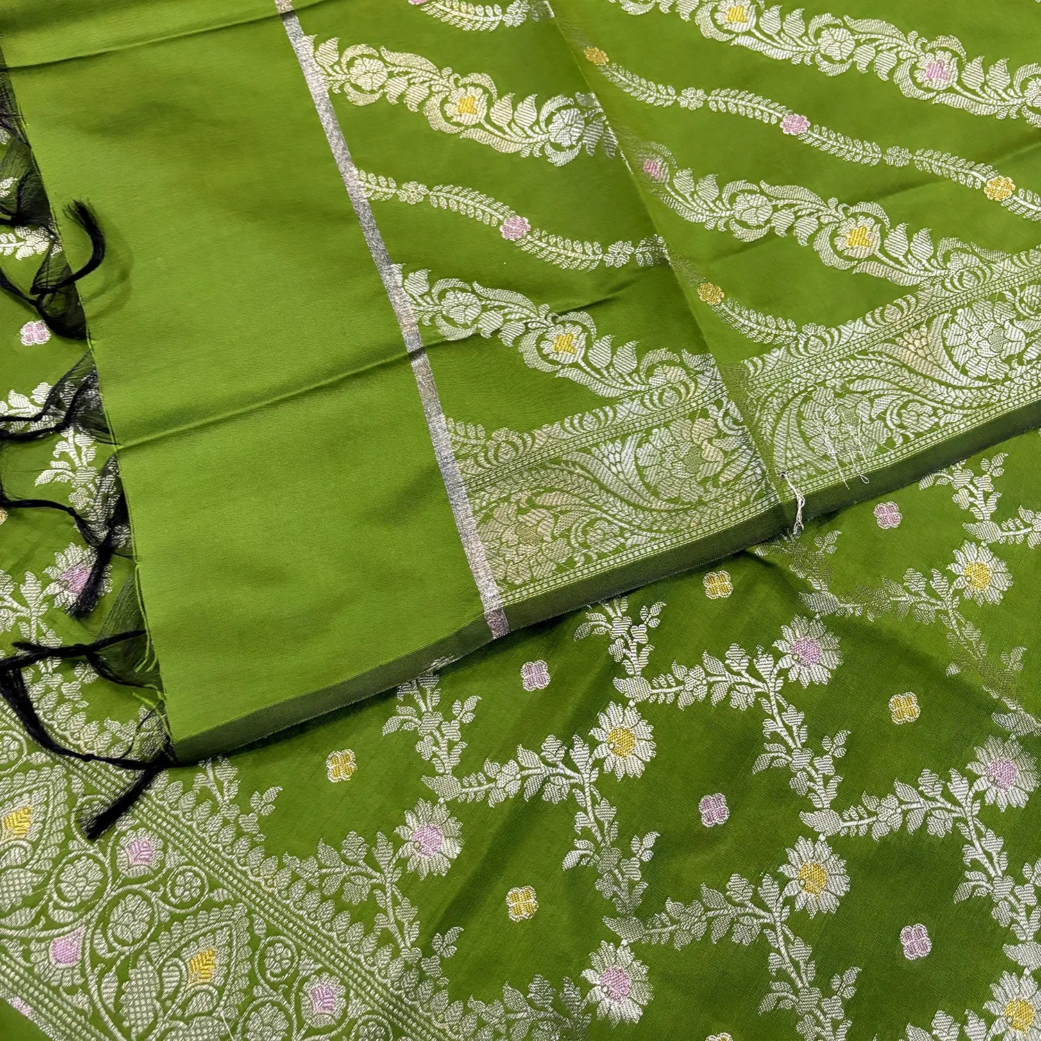 Mehendi Resham Banarasi Silk Suit