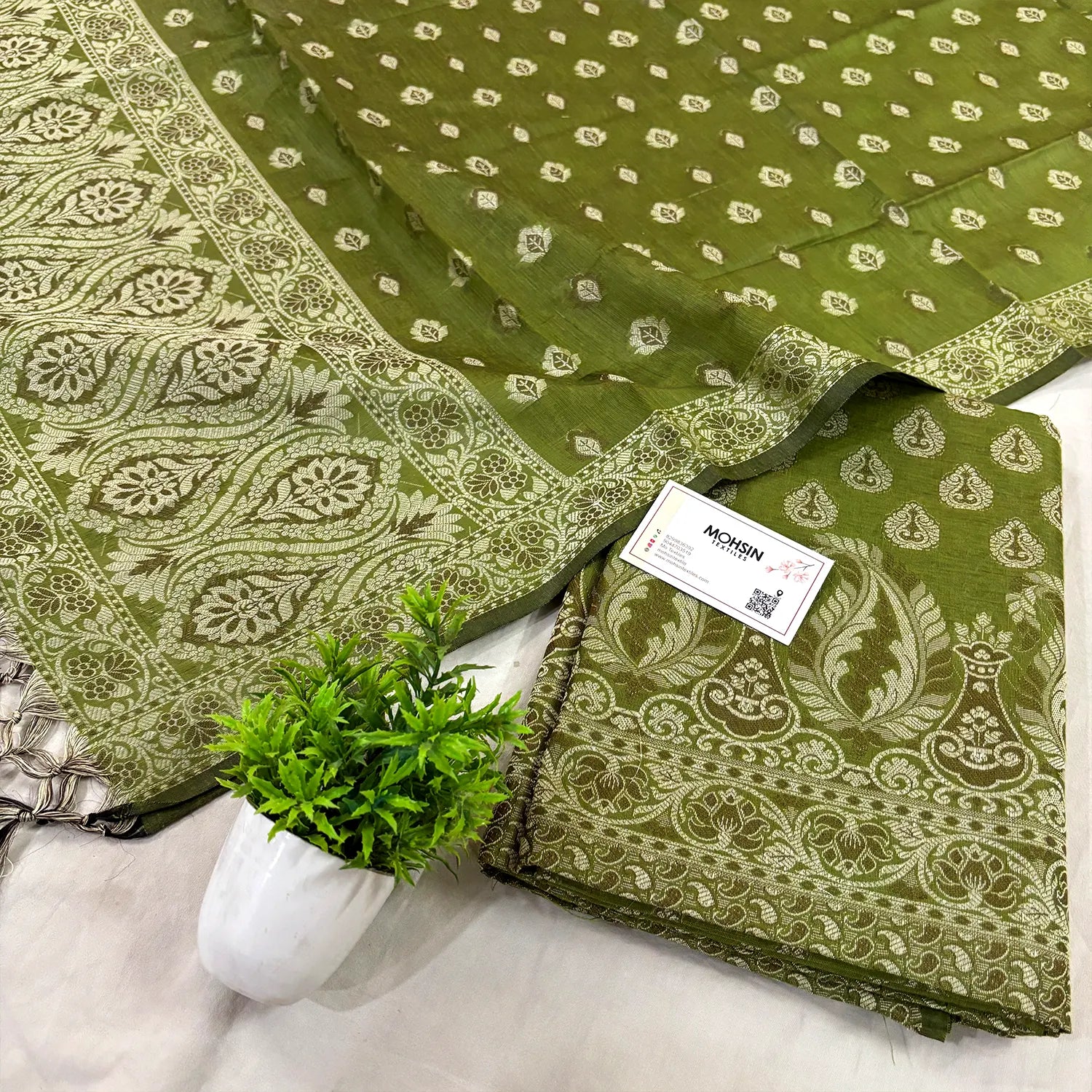 Mehendi Surahi Buti Cotton Silk Banarasi Suit