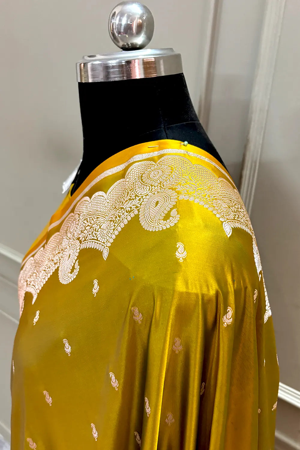 Mustard Deepak Buti Katan Silk Banarasi Saree