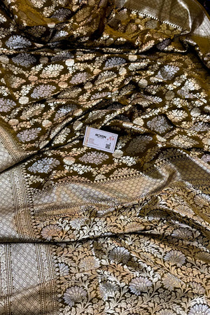 Nita Ambani Mehendi Katan Silk Banarasi Saree