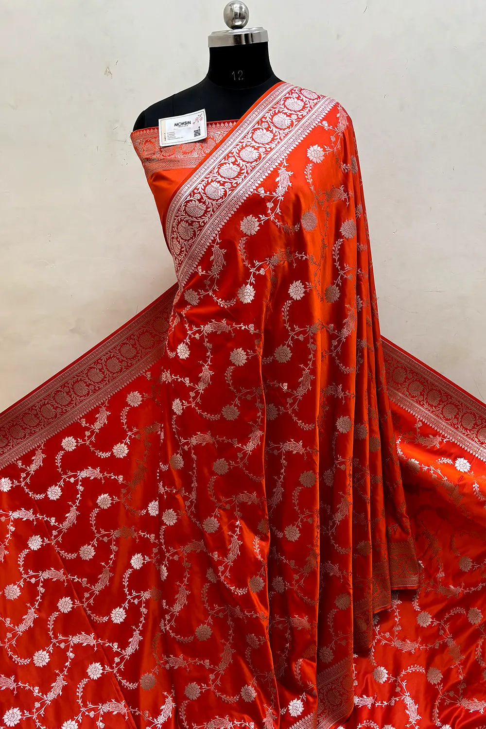 Orangish Pink Makra Jaal Katan Silk Banarasi Saree