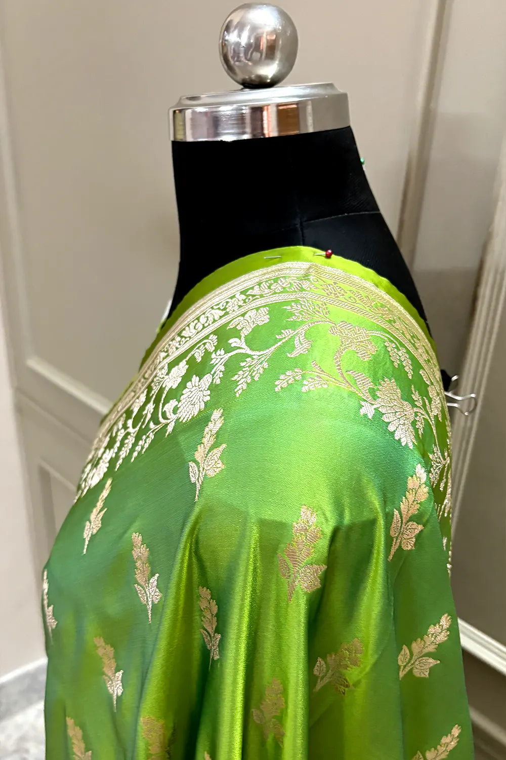 Parrot Green Tejo Katan Silk Banarasi Saree