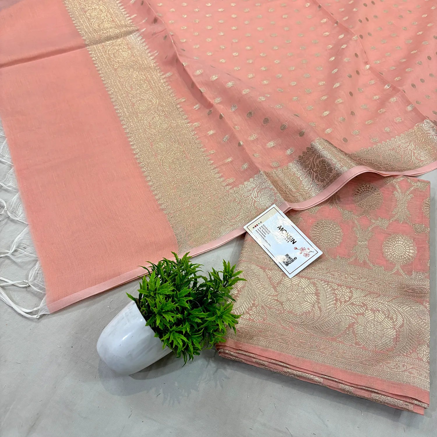 Peach Resham Banarasi Silk Suit