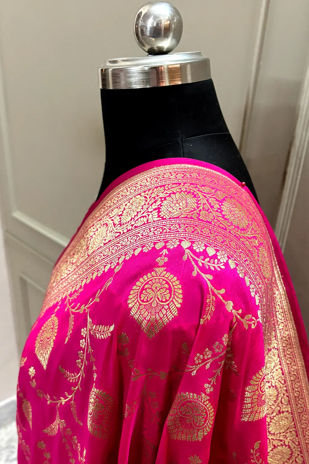 Pink Pandaar Jaal Katan Silk Banarasi Saree