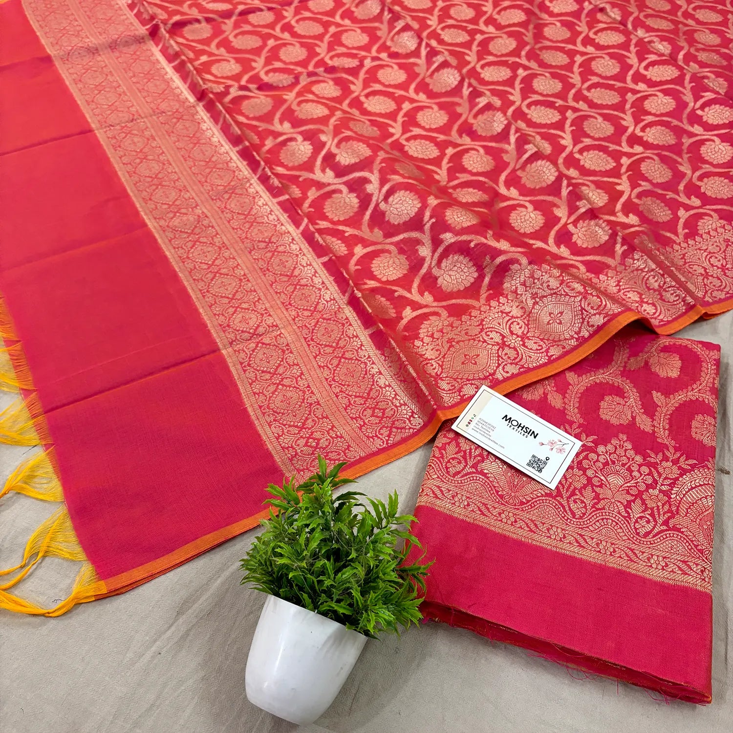 Pink Persian Jaal Banarasi Silk Suit