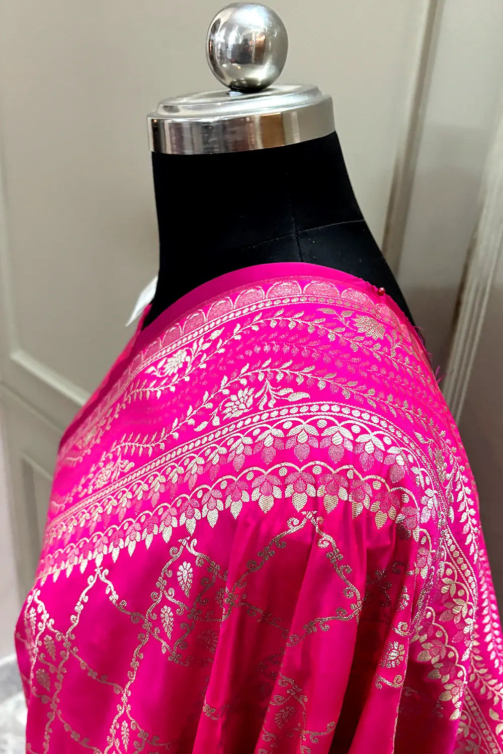 Pink Pi Jaal Katan Silk Banarasi Saree