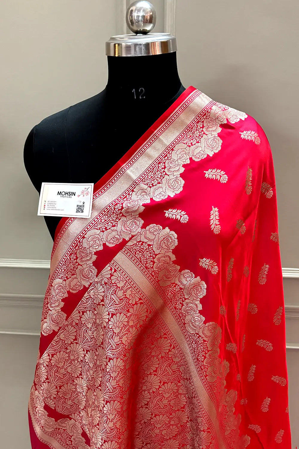 Pinkish Red Kanak Buti Katan Silk Banarasi Saree