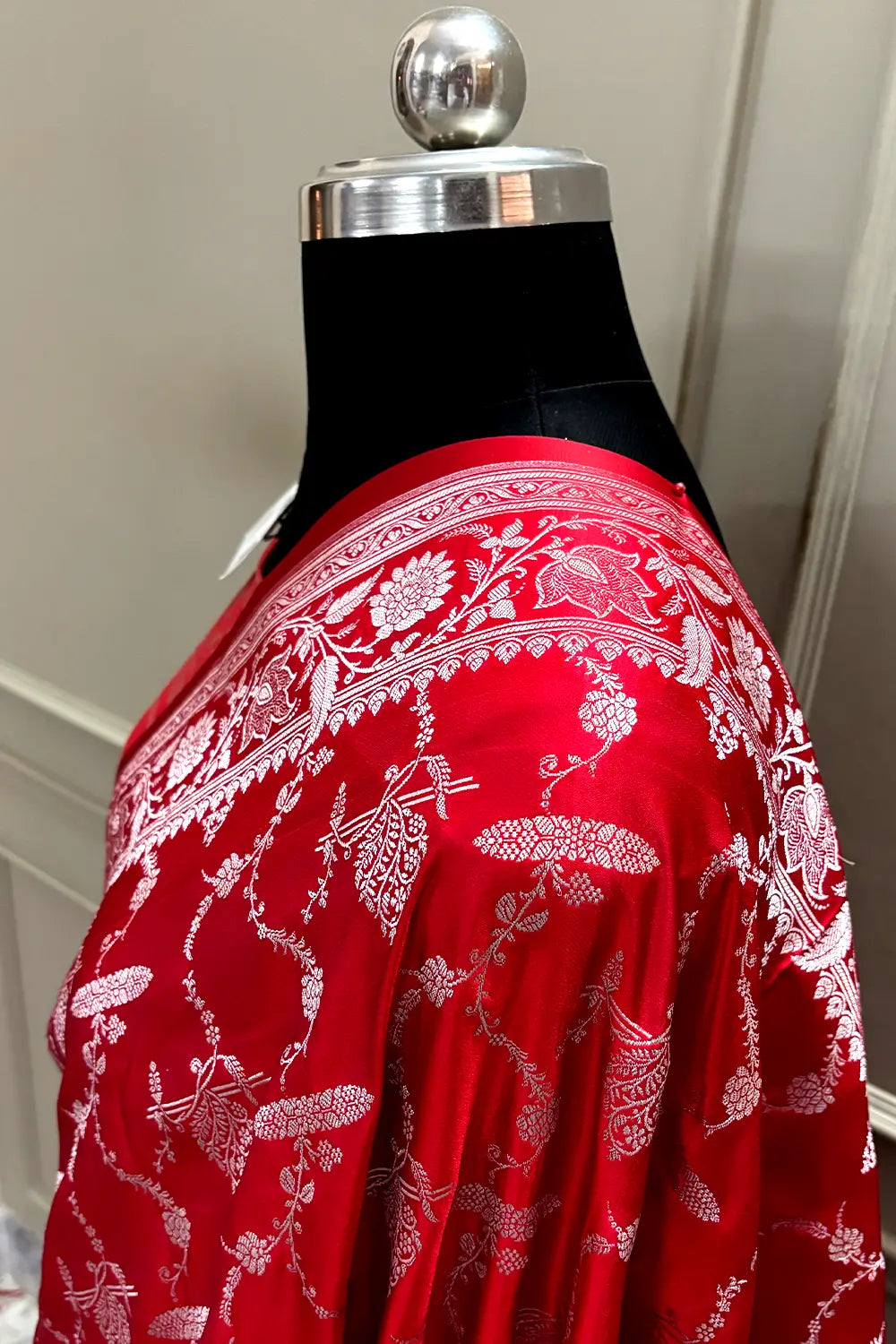 Pinkish Red Masakali Katan Mashru Silk Banarasi Saree