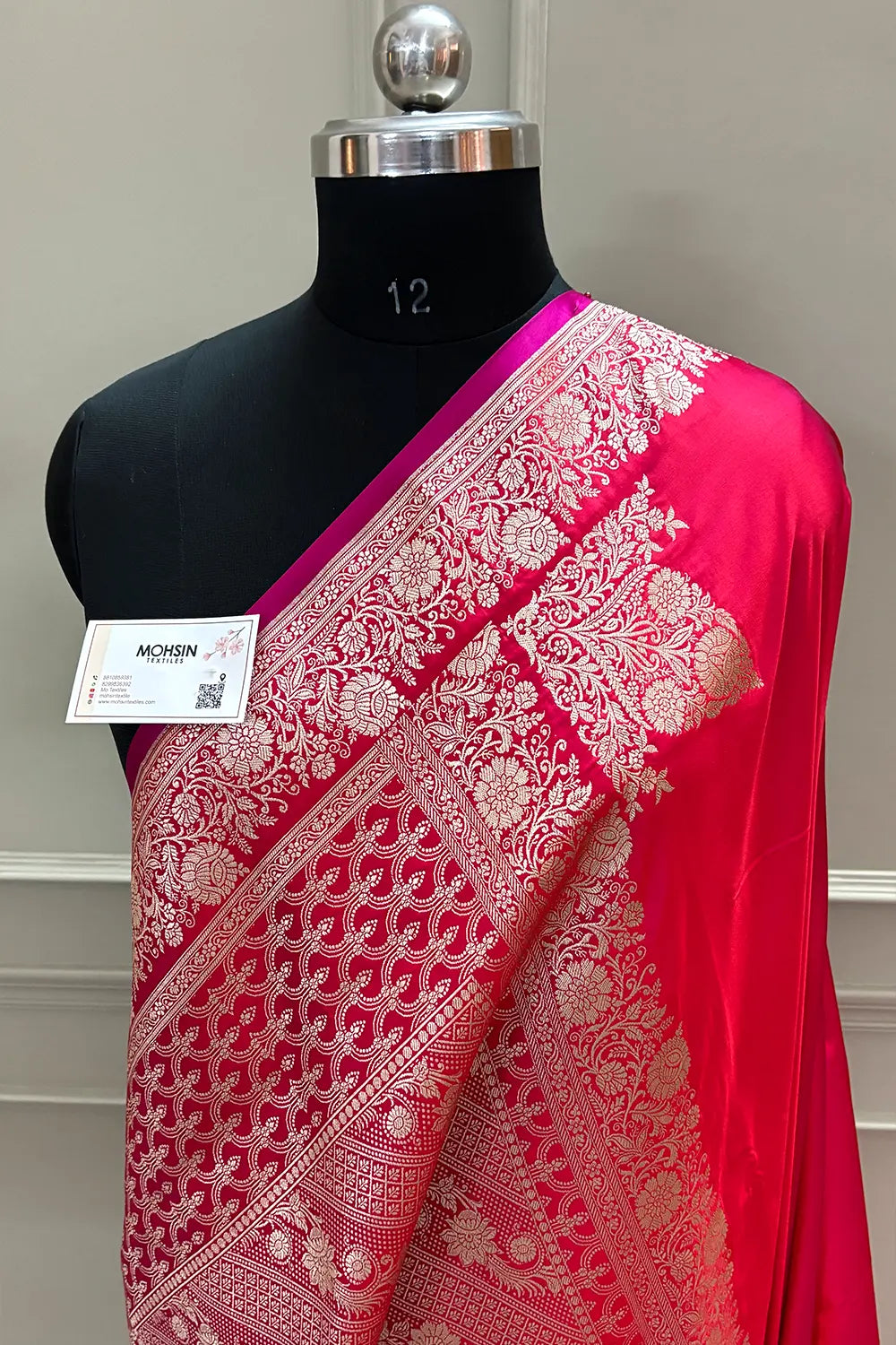 Pinkish Red Plain Zari Border Katan Silk Banarasi Saree