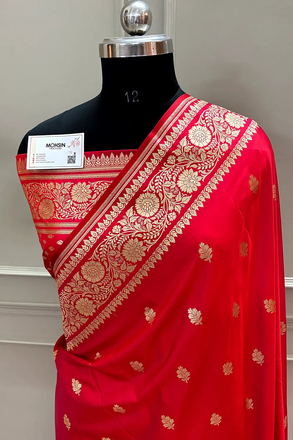 Pinkish Red Podina Buti Katan Silk Banarasi Saree