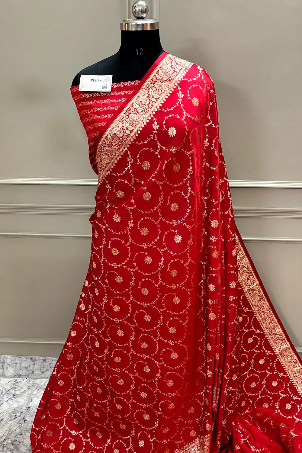 Pinkish Red Zari Katan Silk Banarasi Saree