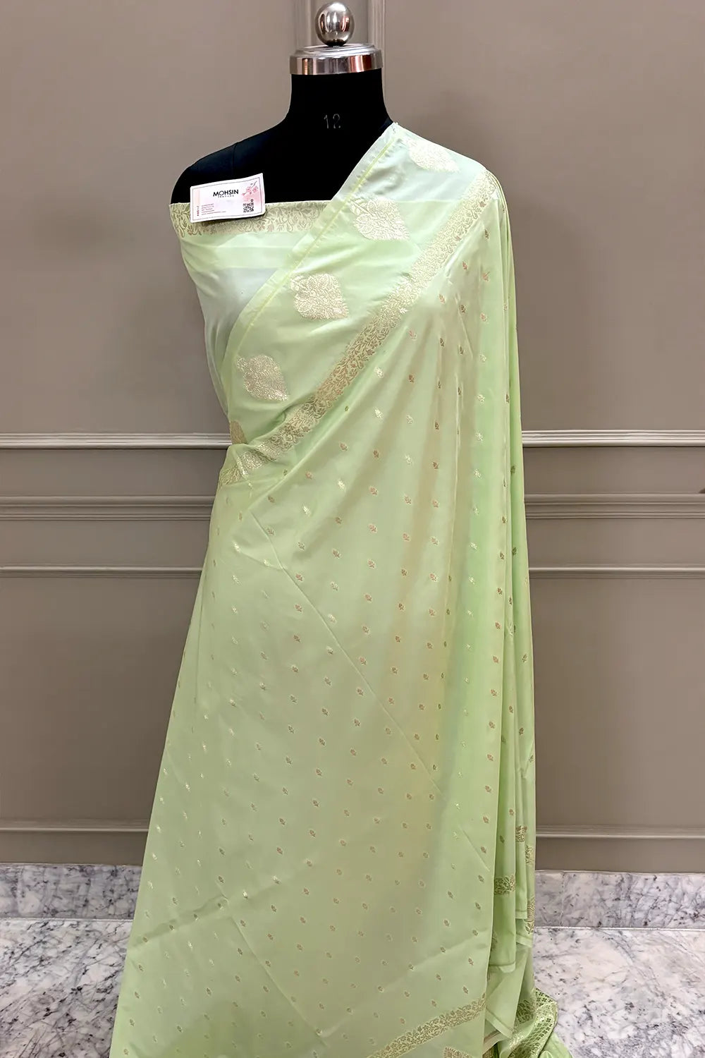 Pista Hukum Buti Katan Silk Banarasi Saree