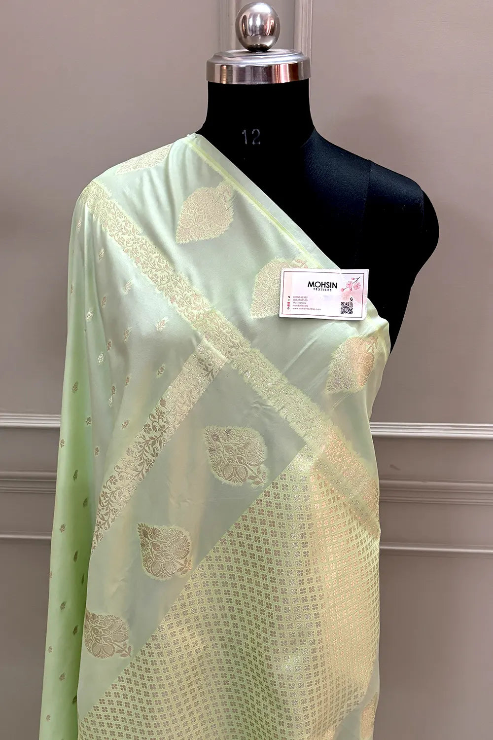 Pista Hukum Buti Katan Silk Banarasi Saree
