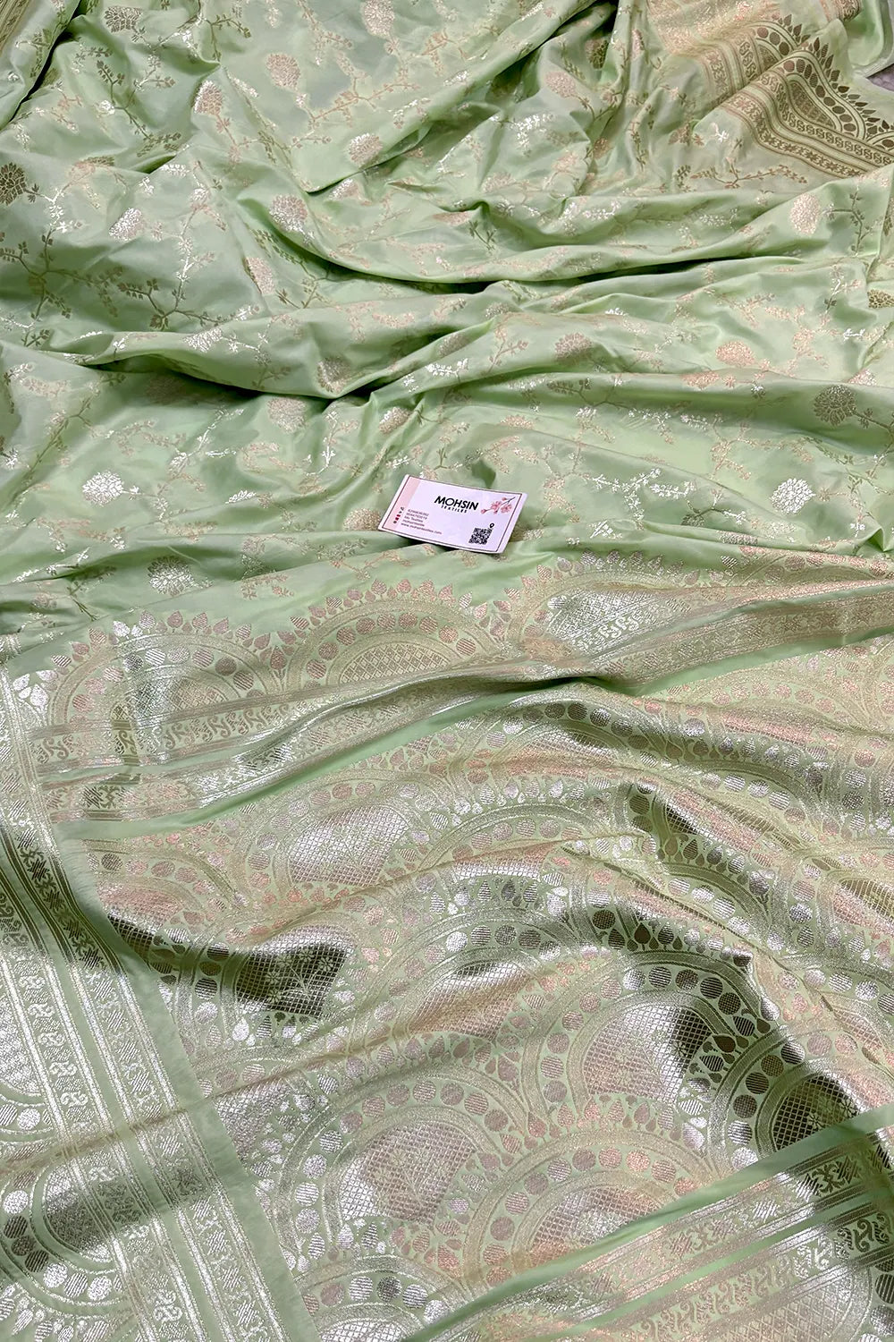 Pista Quantum Jaal Katan Silk Banarasi Saree