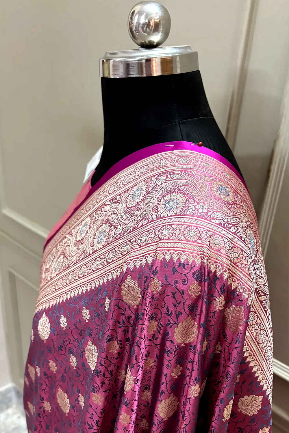 Purple Wine Chunni Munni Buti Katan Silk Banarasi Saree