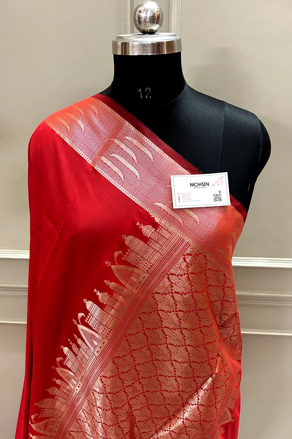 Red Kalyug Plain Satin Silk Banarasi Saree