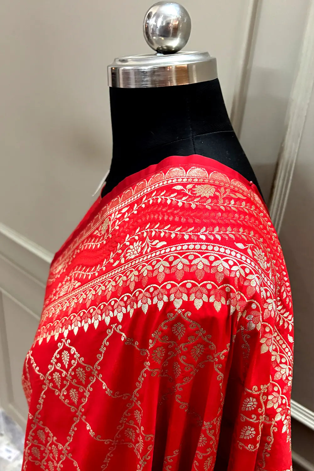Red Pi Jaal Katan Silk Banarasi Saree