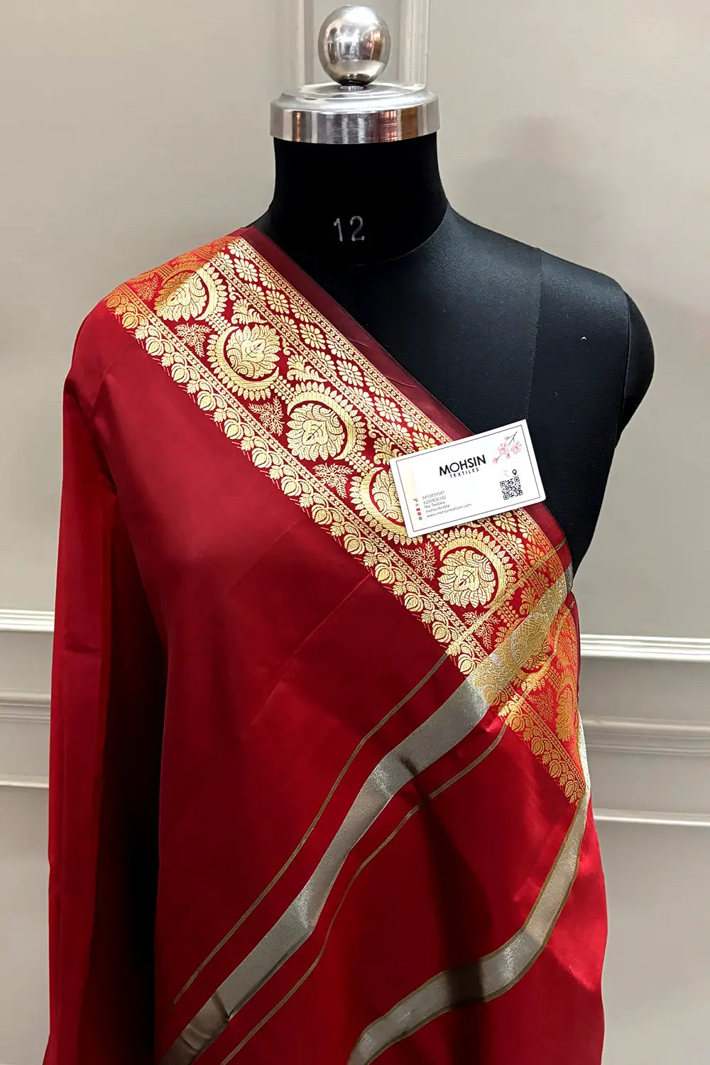 Red Plain Semi Katan Silk Banarasi Saree