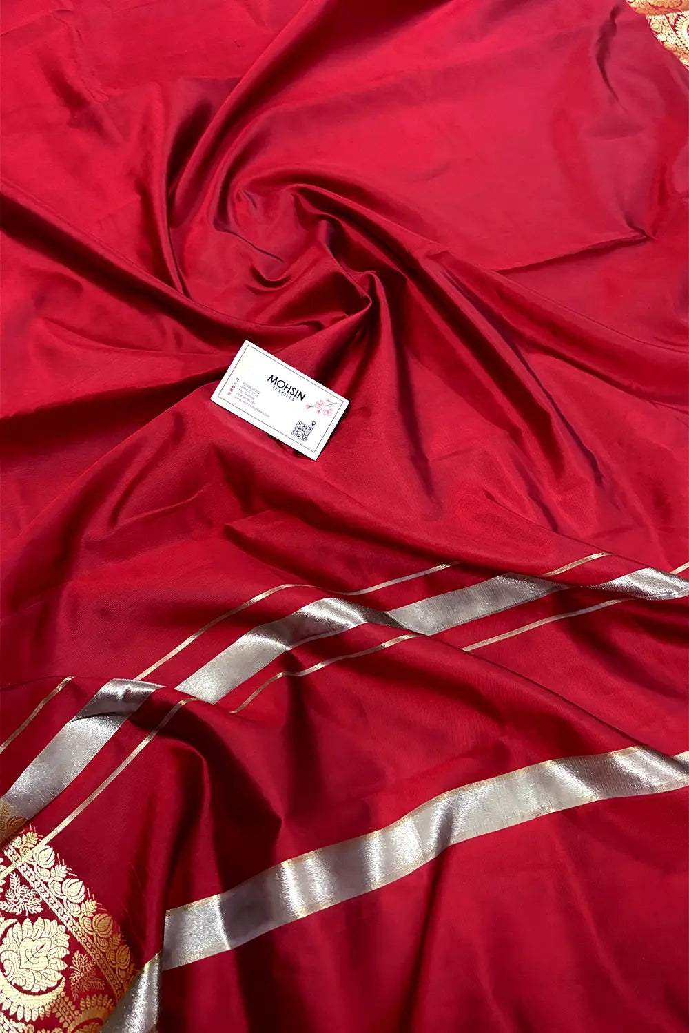 Red Plain Semi Katan Silk Banarasi Saree