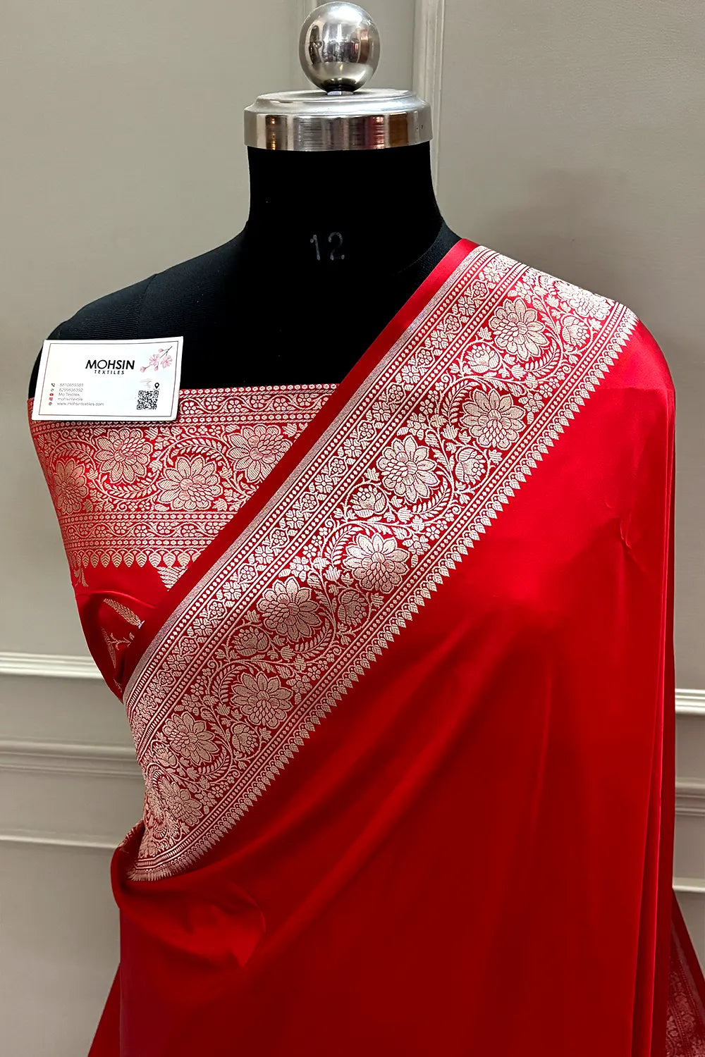 Red Plain Zari Katan Mashru Silk Banarasi Saree