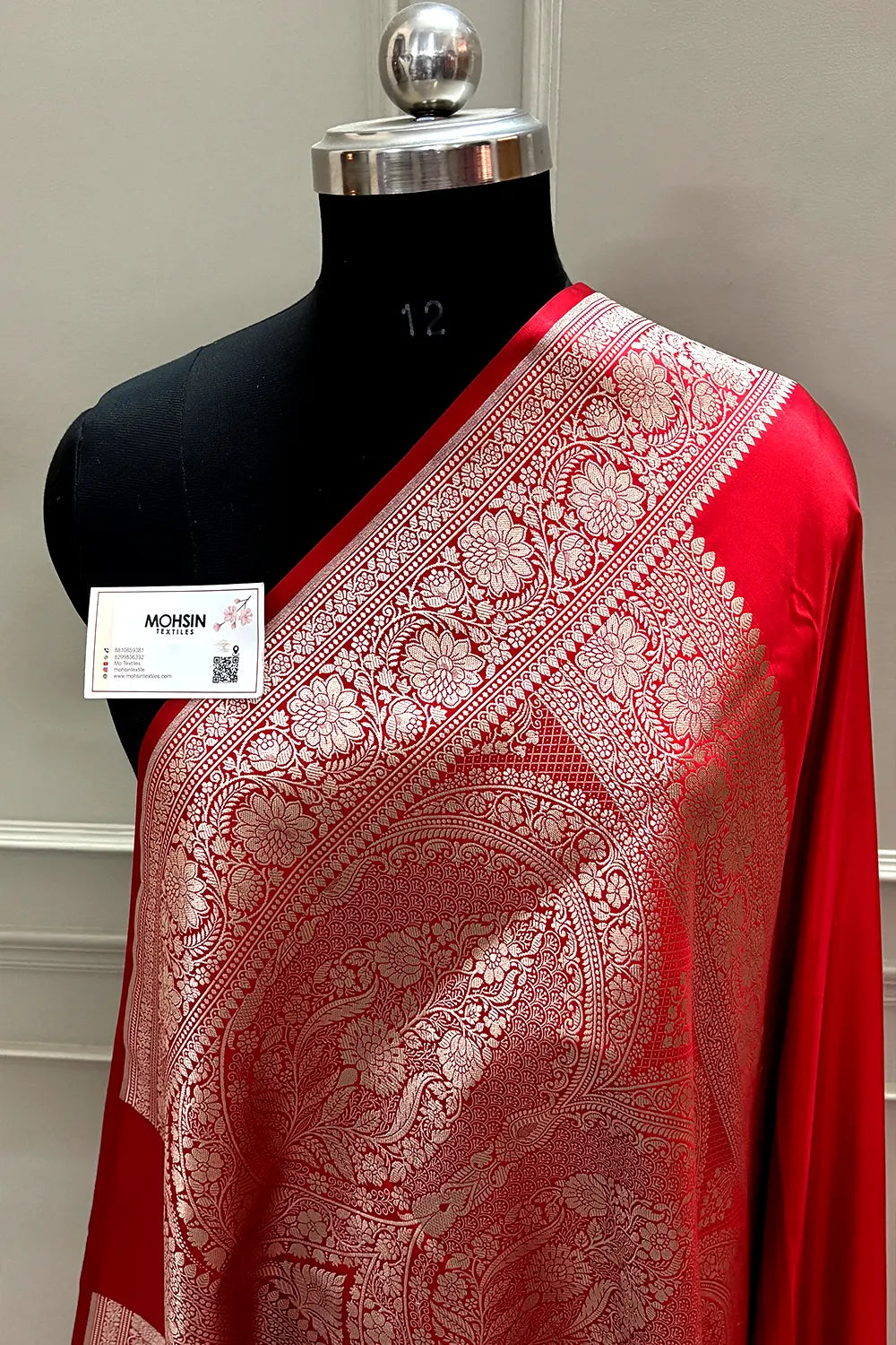 Red Plain Zari Katan Mashru Silk Banarasi Saree