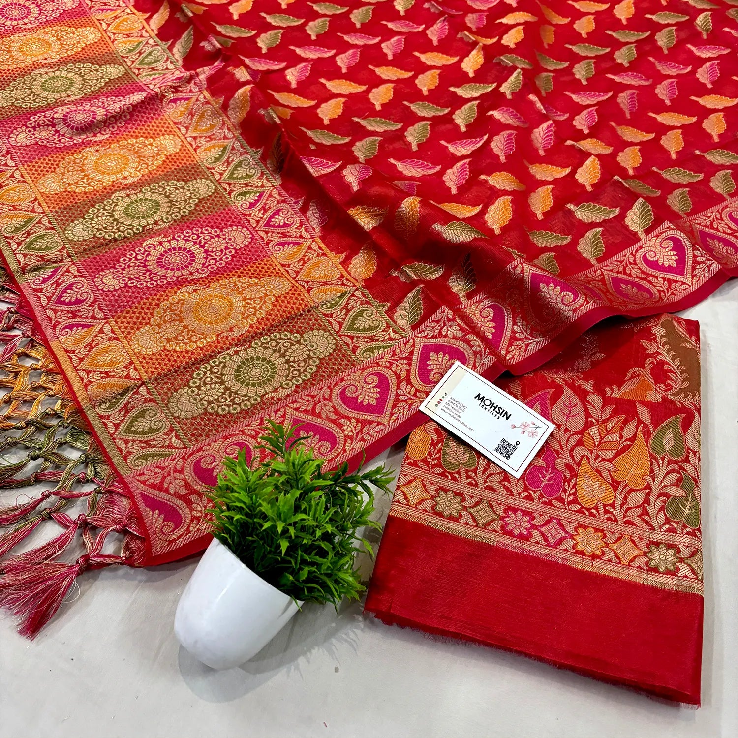 Red Resham Banarasi Silk Suit