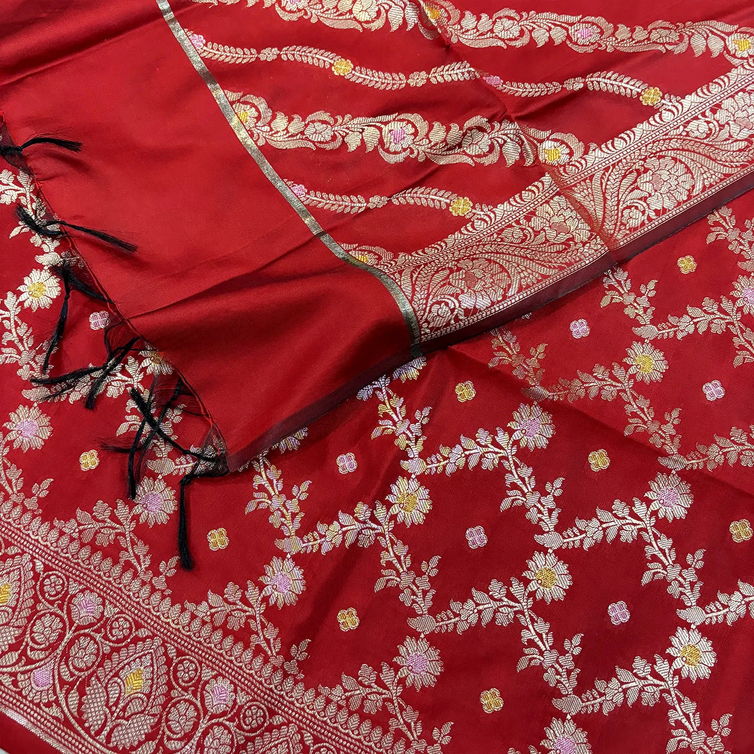 Red Resham Banarasi Silk Suit