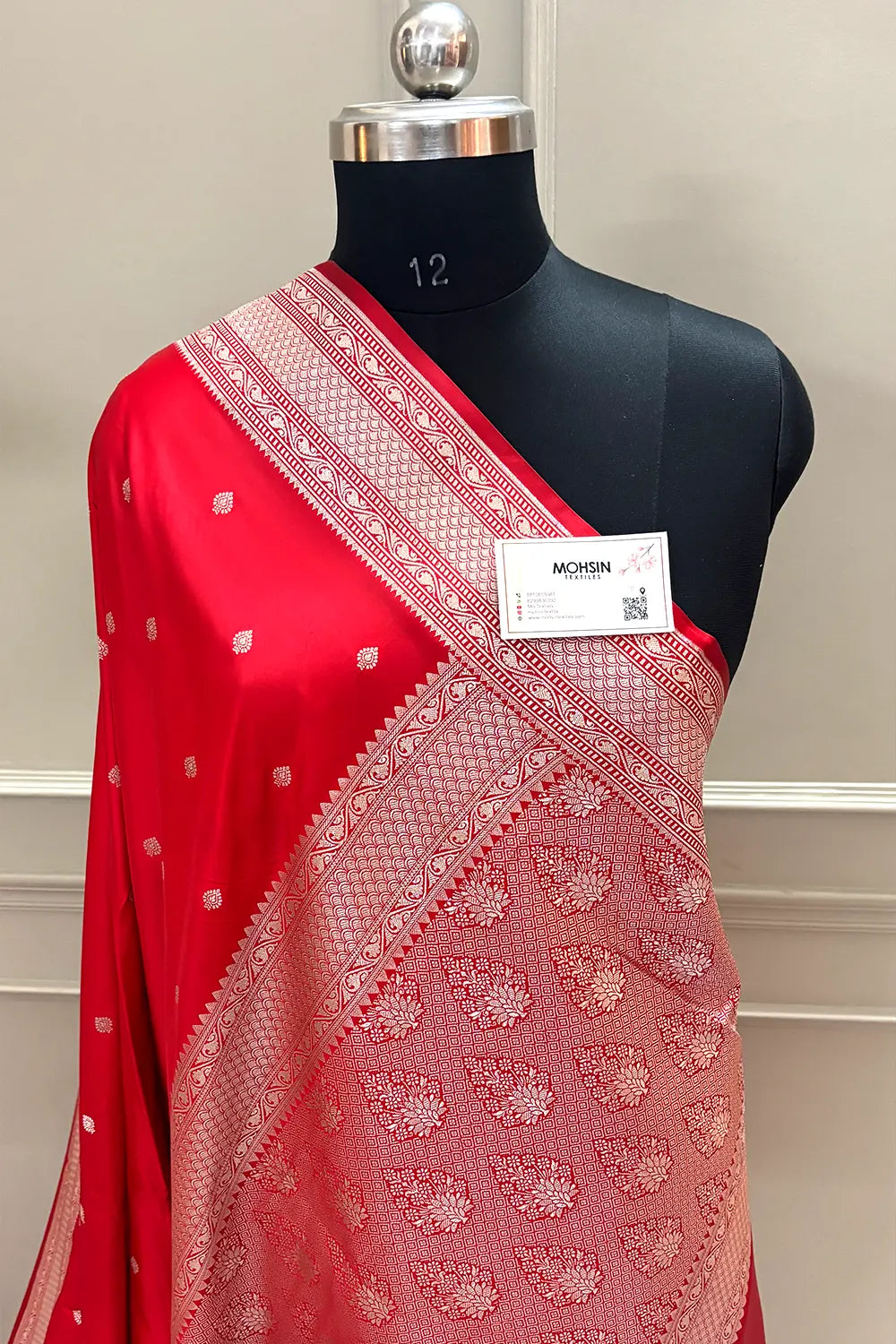 Red Wazir Buti Katan Silk Banarasi Saree