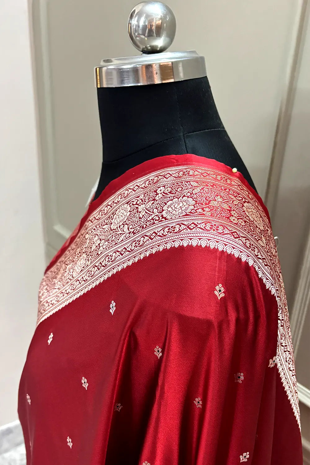 Red Zari Katan Silk Banarasi Saree